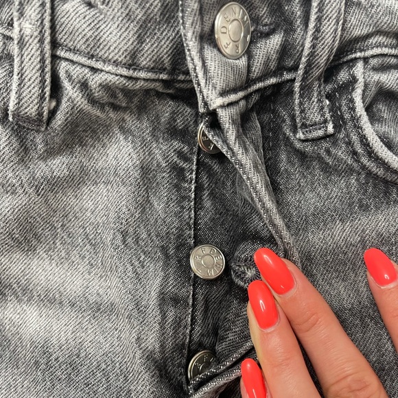 ZARA Authentic Denim Jeans - Picture 7 of 7